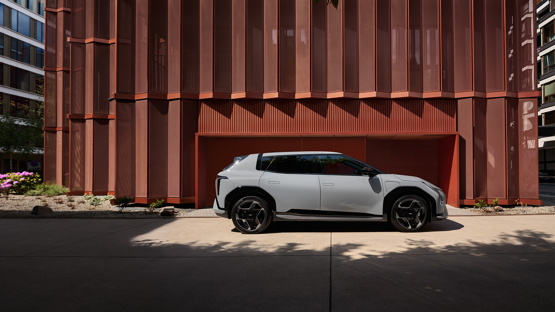 Fließende Linien. Dynamische Wirkung. 